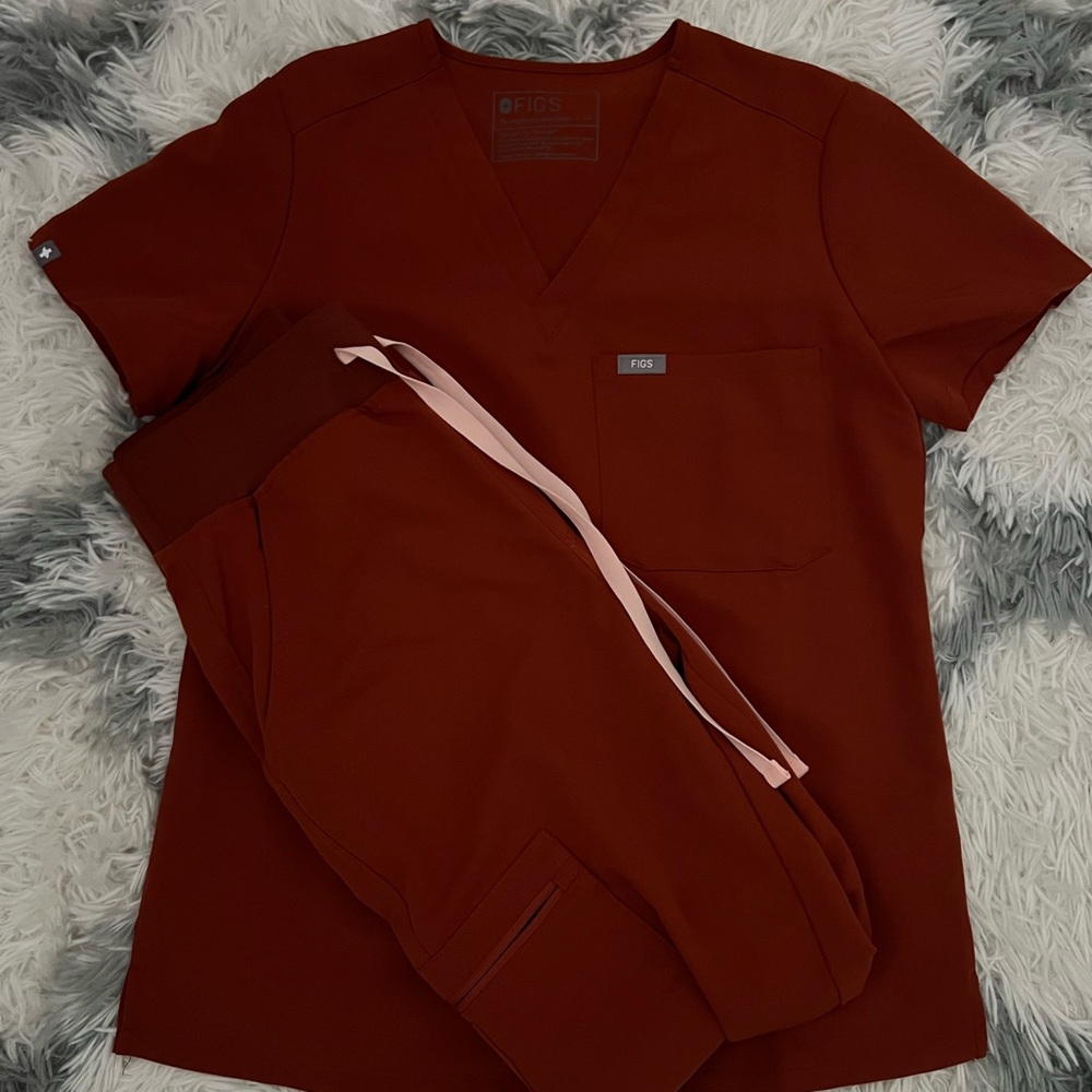 Figs High Waisted Yola Skinny Scrub Pant Set